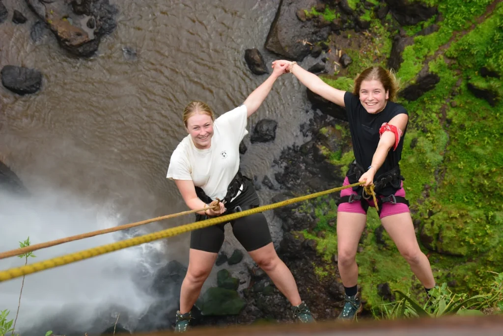 3-days-sipi-falls-hiking-coffee-experience